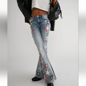 Driftwood Farrah Star Spangled Flare Embroidered Jeans 29 Short Inseam